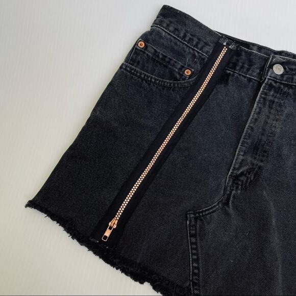 Furst of a Kind black jean skirt with front zippers size Small - Picture 4 of 9